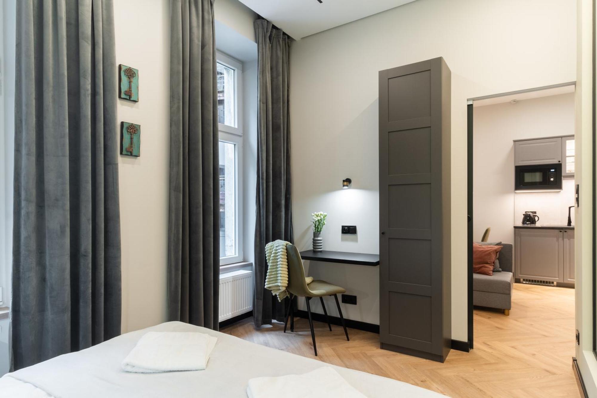 Charm & Comfort Renovated Gem In Old Town Sarego Apt B Kraków Zewnętrze zdjęcie